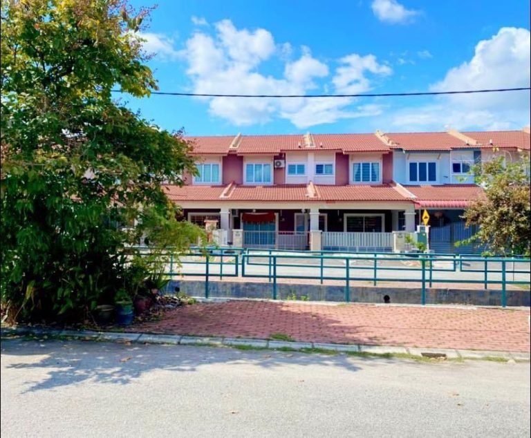 rumah botani00001 768x634