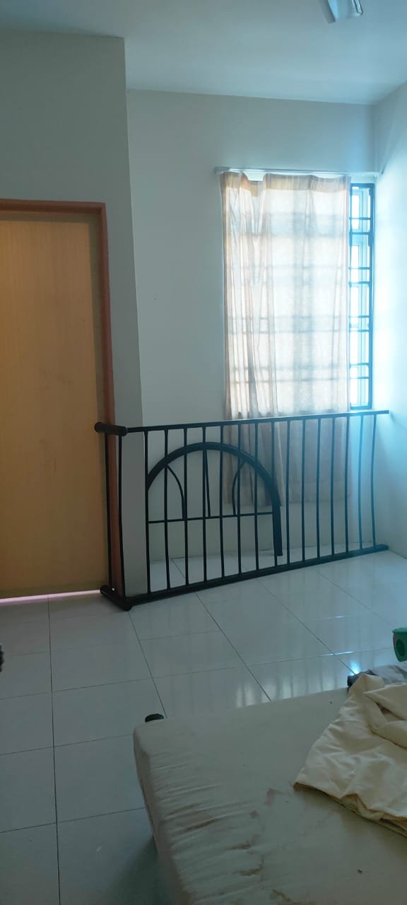 rumah teres manjung ponit 200005