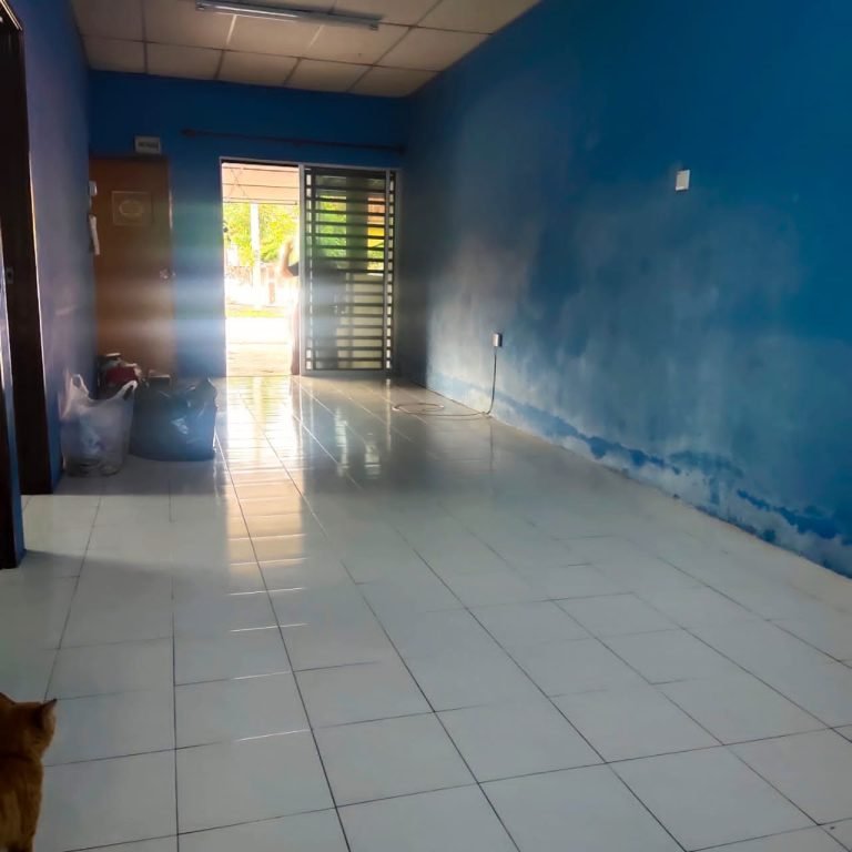 Rumah Teres Taman Putra Bercham Ipoh 15 768x768