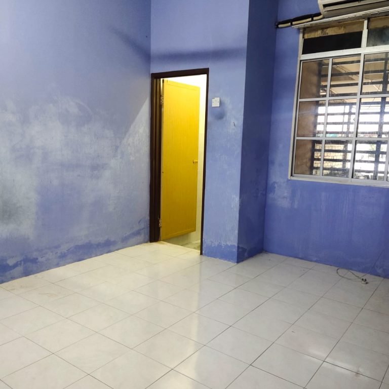 Rumah Teres Taman Putra Bercham Ipoh 5 768x768