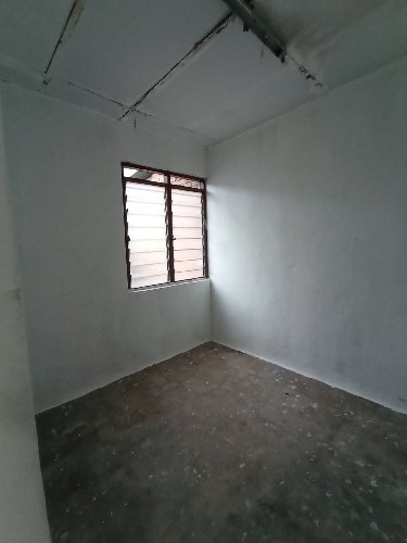 rumah teres setingkat untuk dijual taman klebang jaya 7