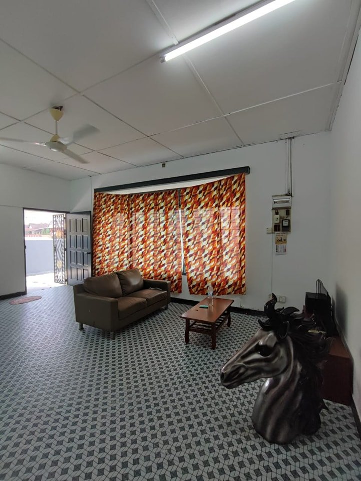 house to let rent taman chateau ipoh perak 11