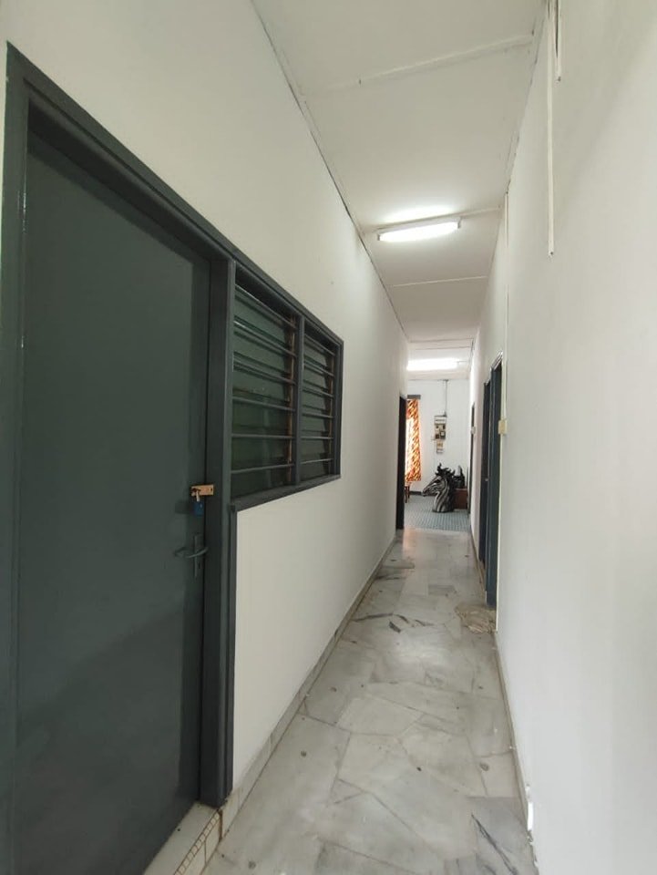 house to let rent taman chateau ipoh perak 13