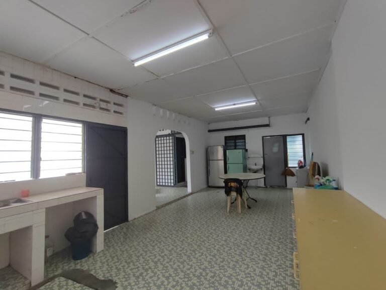 house to let rent taman chateau ipoh perak 17 768x577