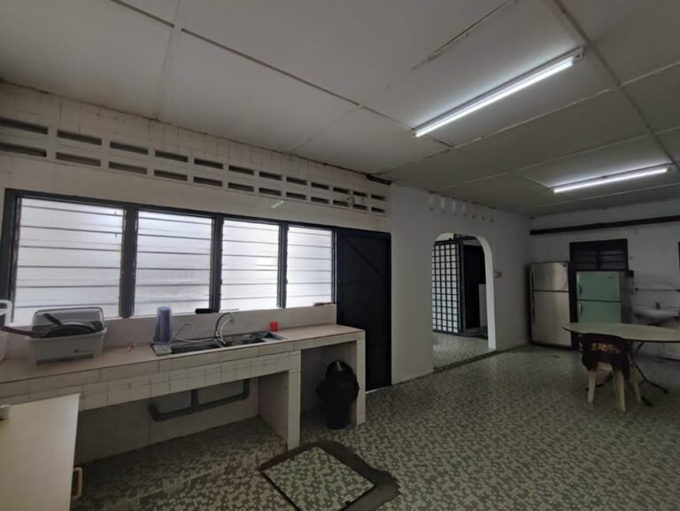 house to let rent taman chateau ipoh perak 18 768x577