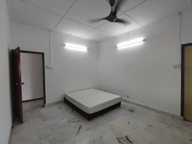 house to let rent taman chateau ipoh perak 30 768x577