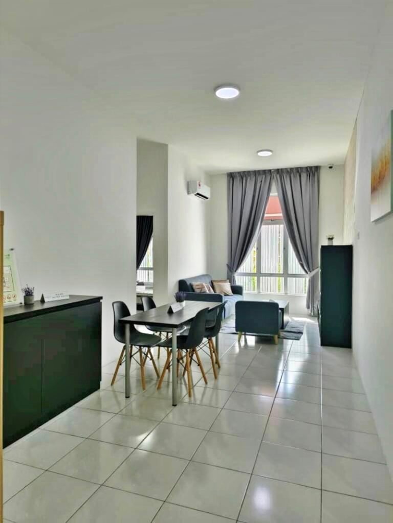 f2f64072 aebe 4696 a1a4 fd76fcf74a6f 768x1023