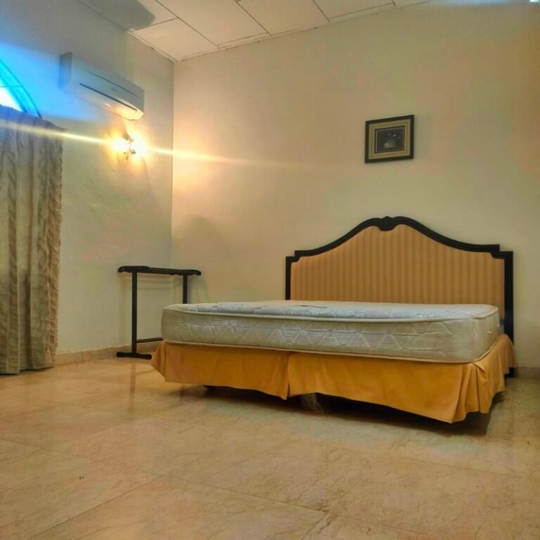 WhatsApp Image 2024 07 25 at 43531 PM 768x768