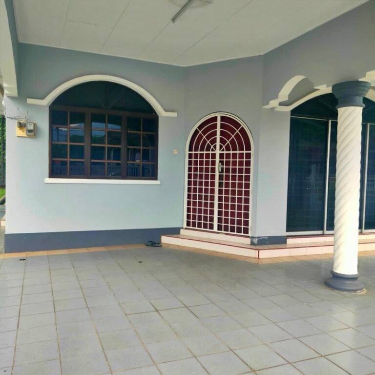 WhatsApp Image 2024 07 25 at 43536 PM 768x768