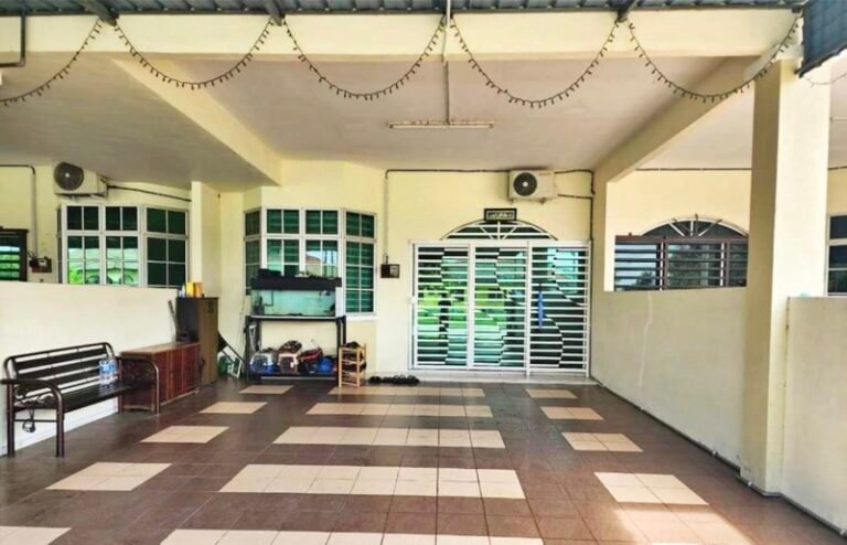 WhatsApp Image 2024 08 11 at 10003 PM 768x494