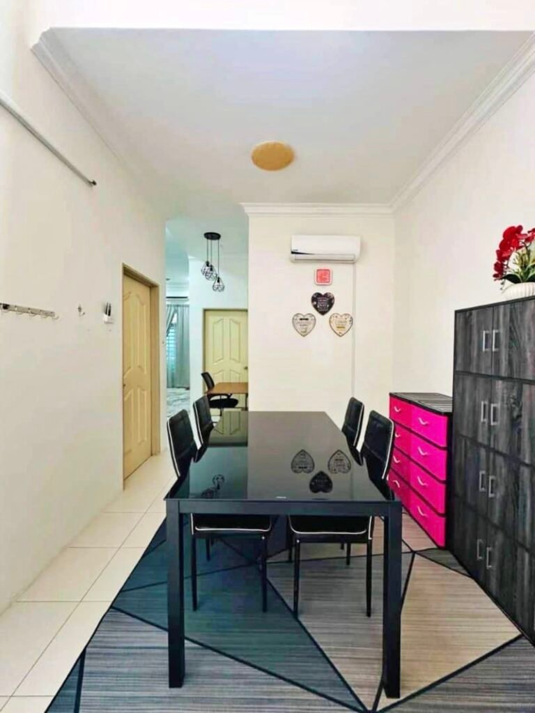 WhatsApp Image 2024 08 11 at 10005 PM 1 768x1023