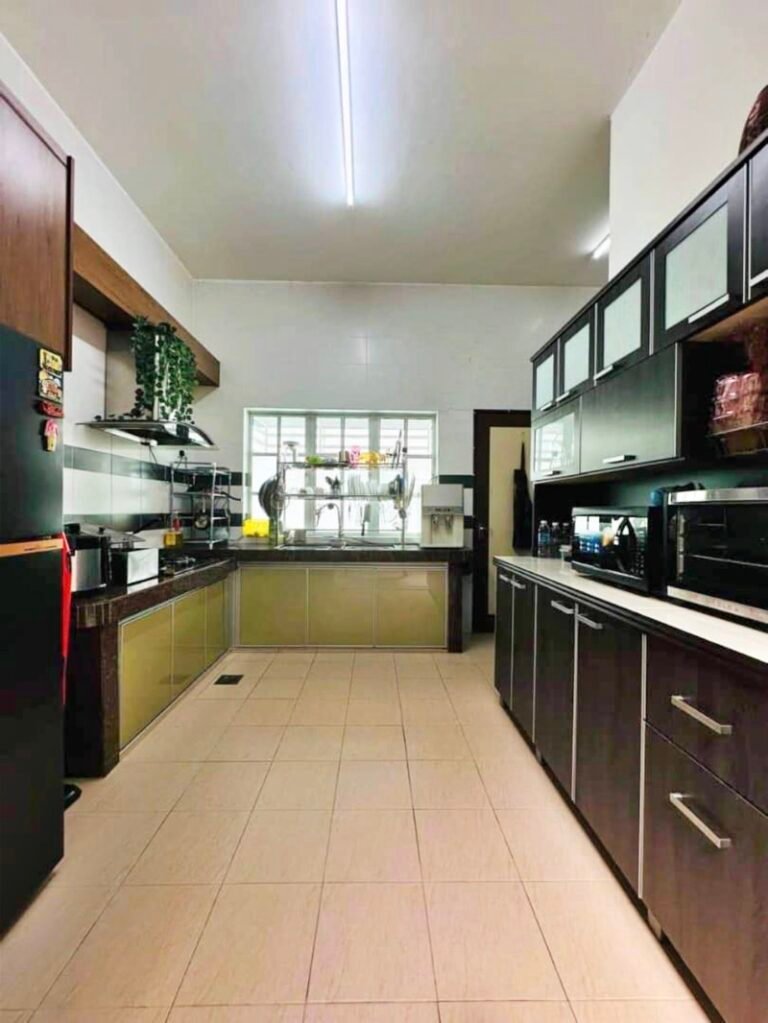 WhatsApp Image 2024 08 11 at 10005 PM 2 768x1023