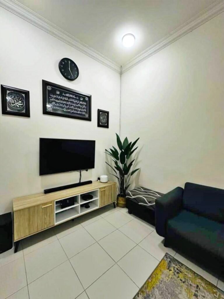 WhatsApp Image 2024 08 11 at 10005 PM 768x1023