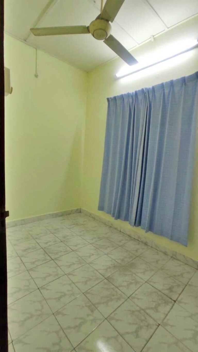 WhatsApp Image 2024 09 15 at 102208 AM 768x1366