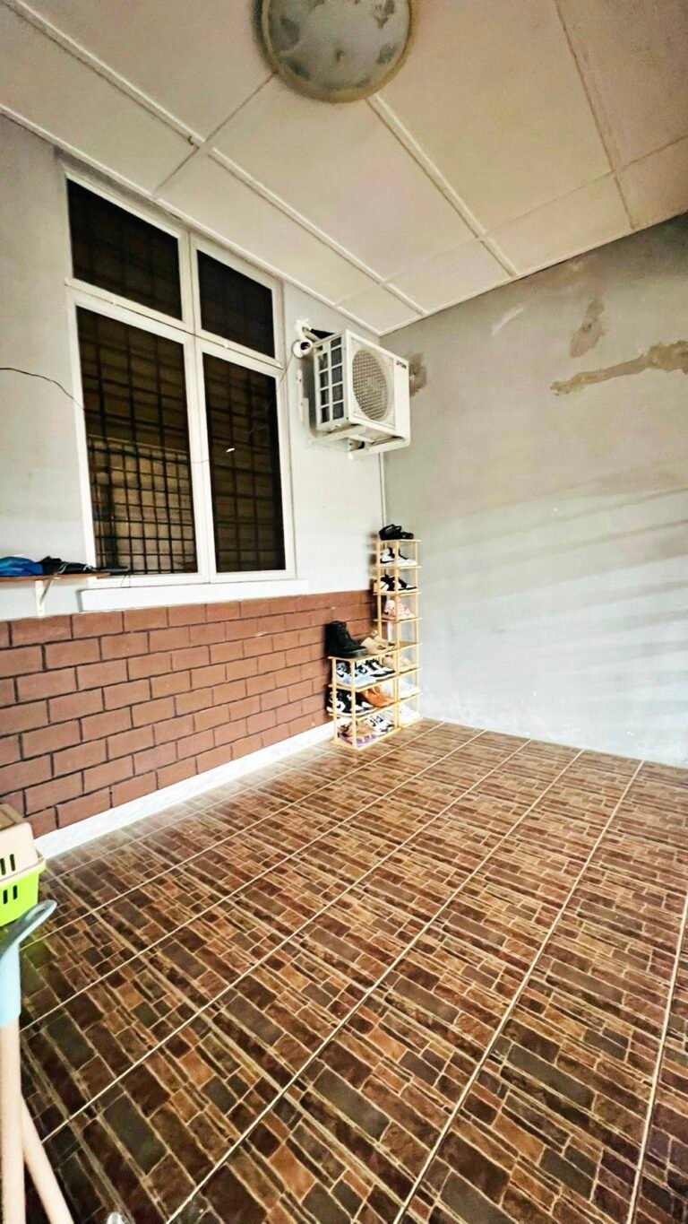 WhatsApp Image 2024 09 26 at 115204 AM 768x1365