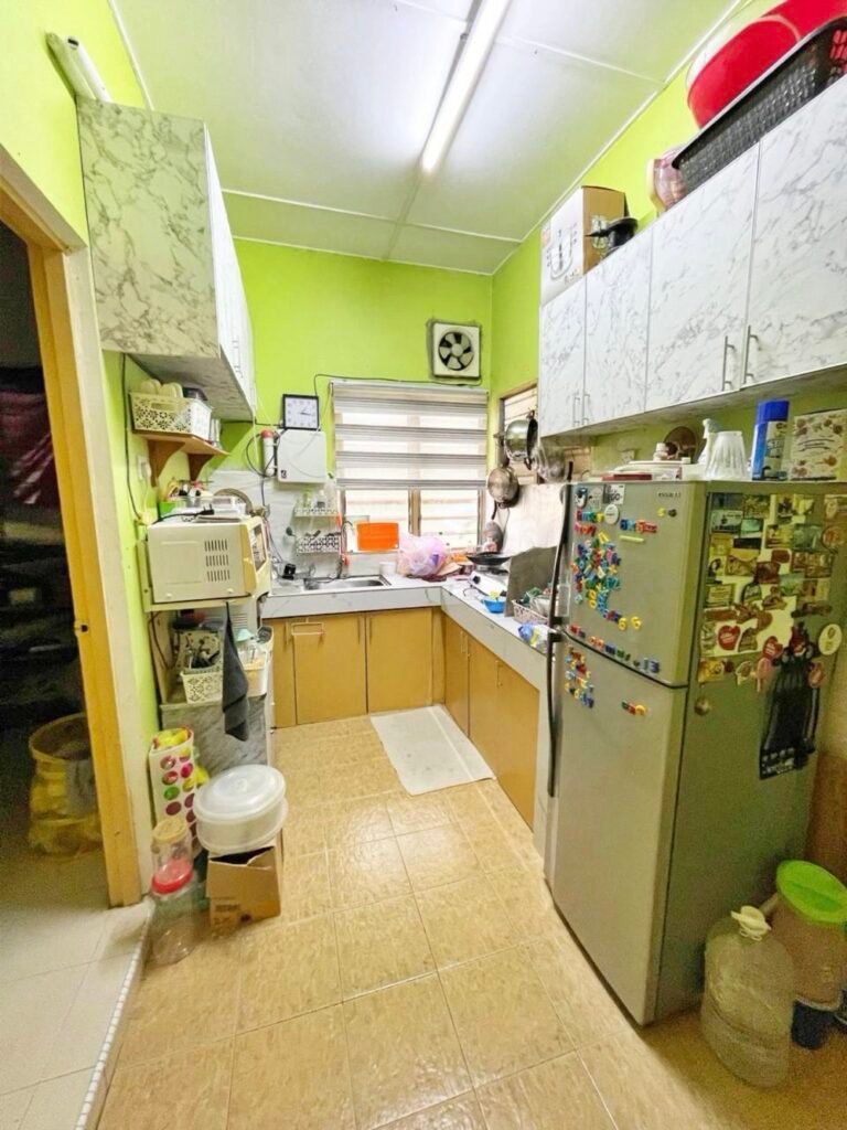 photo 2024 09 21 172553 768x1024