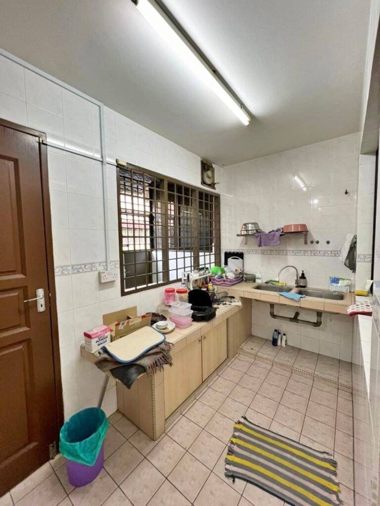 WhatsApp Image 2024 09 30 at 83928 AM 1 768x1023