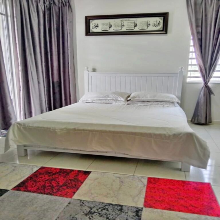 WhatsApp Image 2024 10 01 at 34527 PM 4 768x768