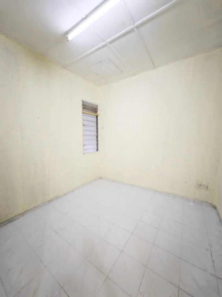 WhatsApp Image 2024 10 02 at 12358 PM 2 768x1024