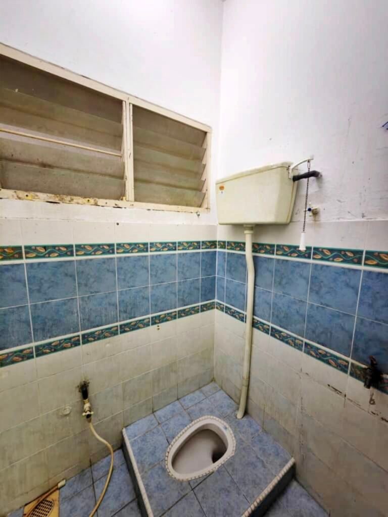 WhatsApp Image 2024 10 02 at 12359 PM 1 768x1024