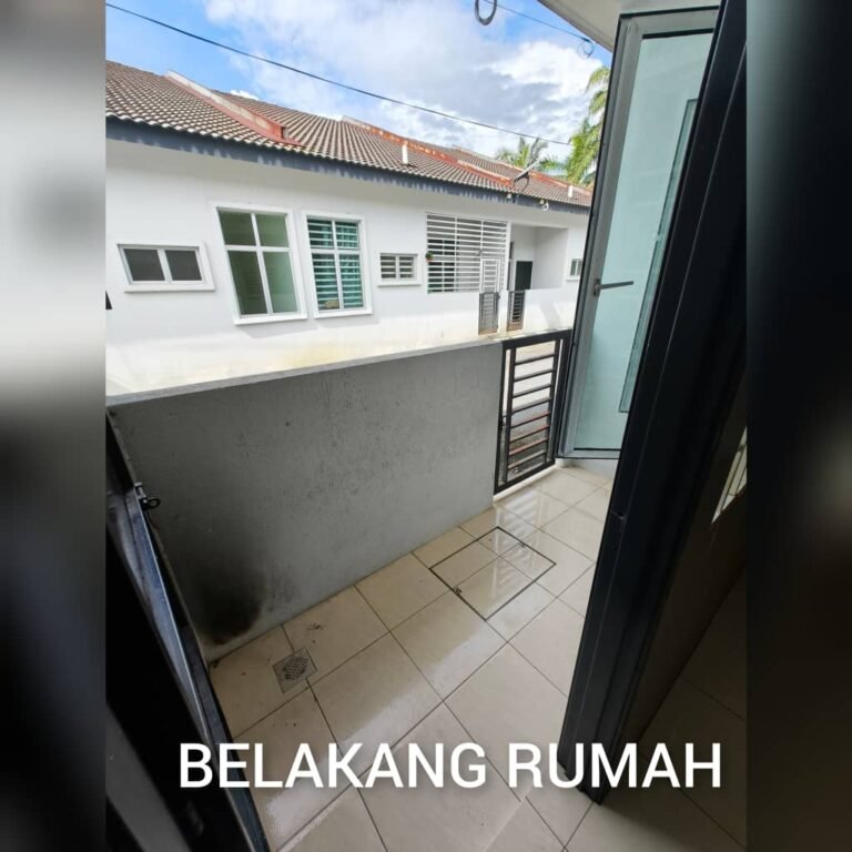 b853caac 737e 4e32 a878 8842b75109f5 768x768